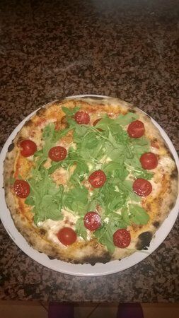 pizzeria le piramide