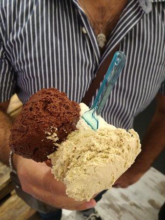 Gelateria TU di Amarena