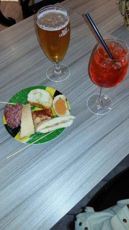 Richard wine cafe'