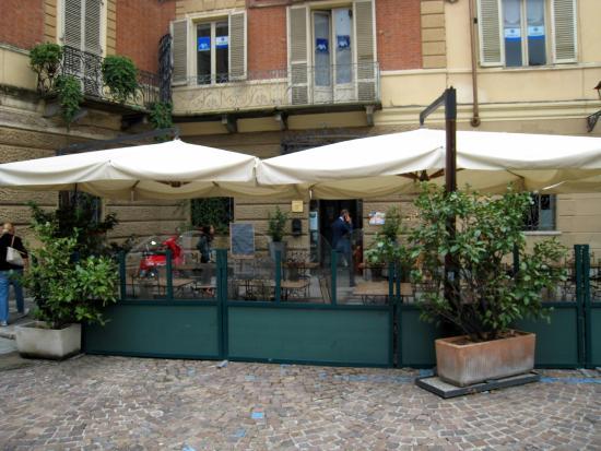 La Douia