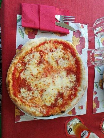 Pizzeria Fantasia Suna