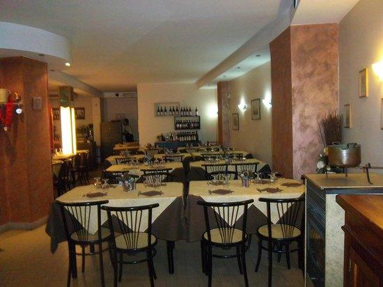Trattoria Mezzaluna