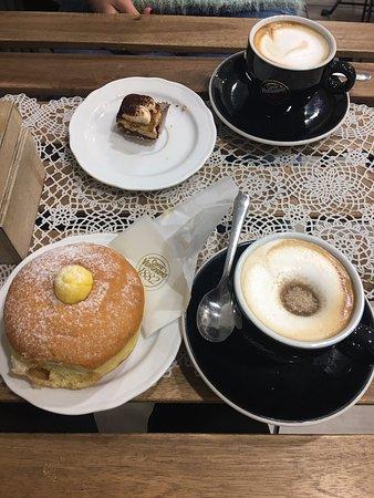 Pasticceria Millevoglie Snc