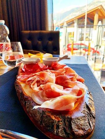 K10056 Cafe Bistrot