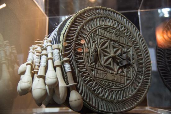 Museo del Costume e dell'Artigianato Tessile