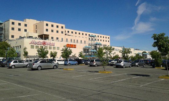 Centro Commerciale Shopville Le Gru