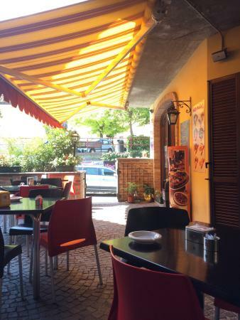 DiVin Cafe'